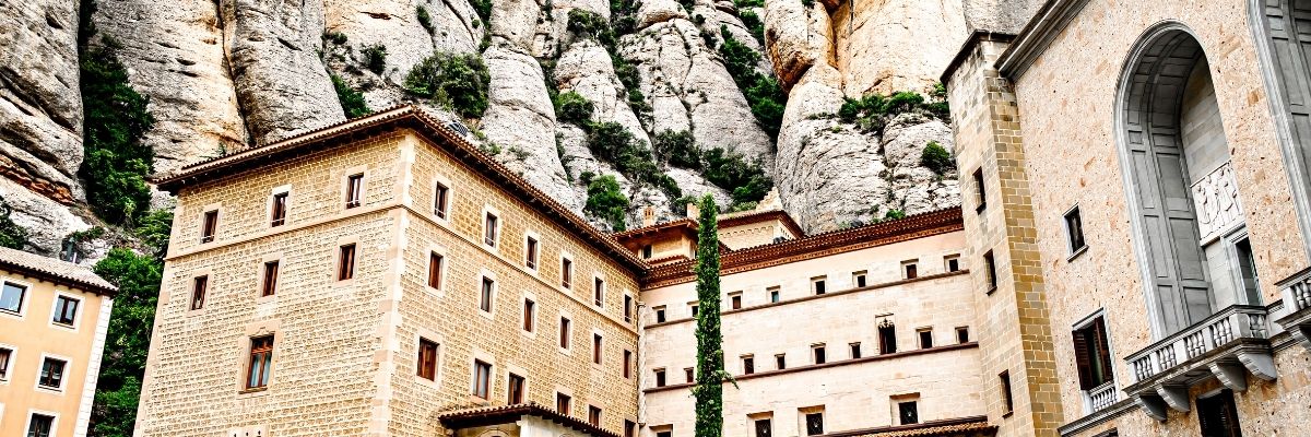 Manastır Koyu Tarihi Bilgi